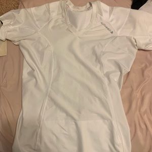 Women’s ALIGNMED posture shirt